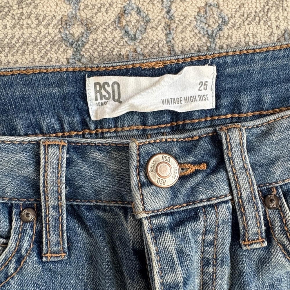 RSQ Vintage High Rise Blue Distressed Jean Shorts 25 - Picture 2 of 7